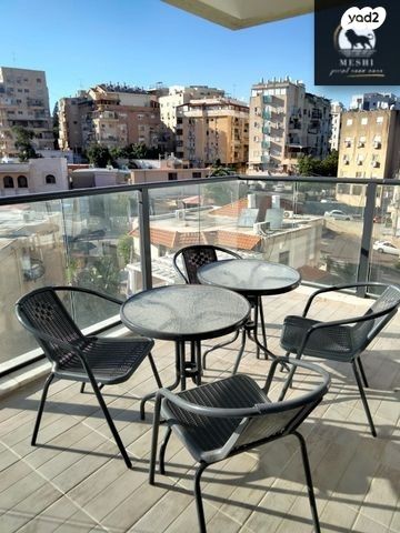 דירה, טבור הארץ, טבריה