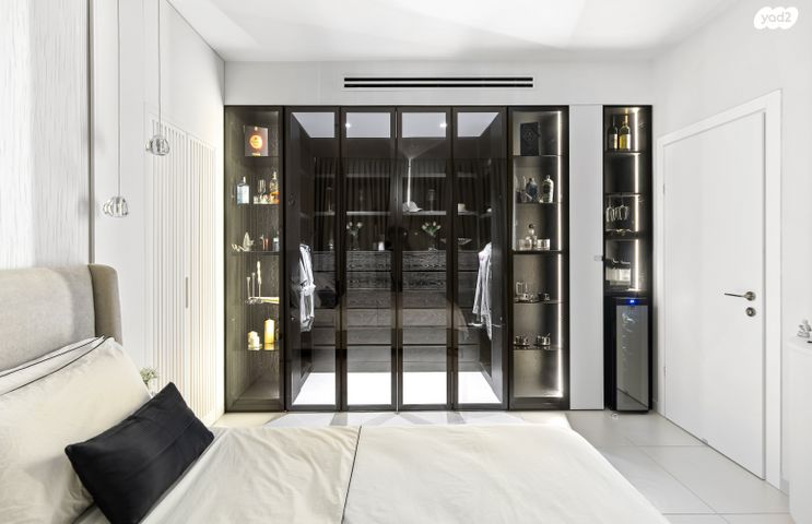 דופלקס, גרציאני יצחק, גני שרונה, קרית הממשלה, תל אביב יפו