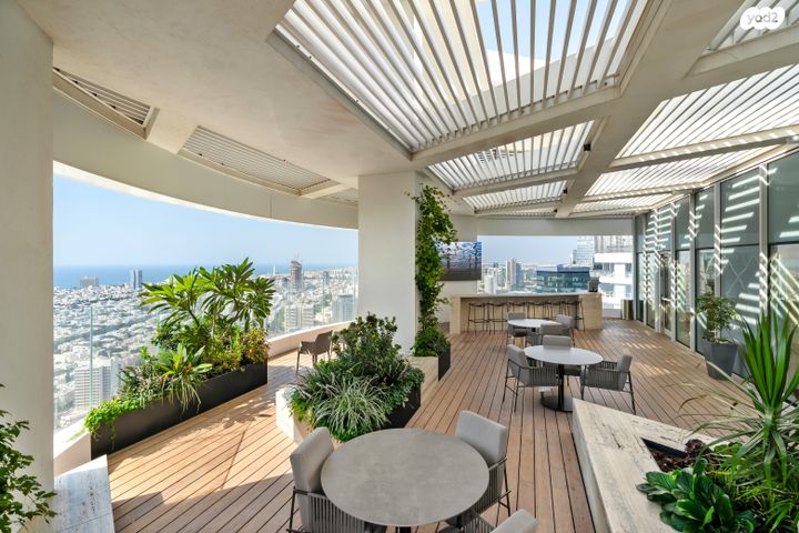 דופלקס, גרציאני יצחק, גני שרונה, קרית הממשלה, תל אביב יפו