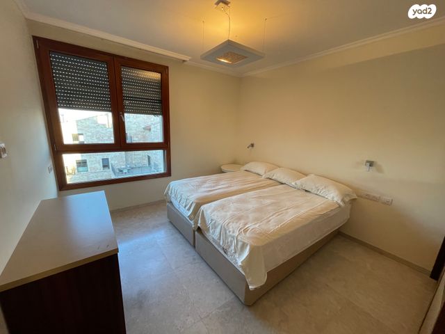 דירה, בנימין ד'ישראלי, טלביה, קוממיות, ירושלים