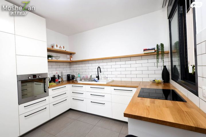 דירה, הקרן, גליל ים (מתחם הכוכבים), הרצליה