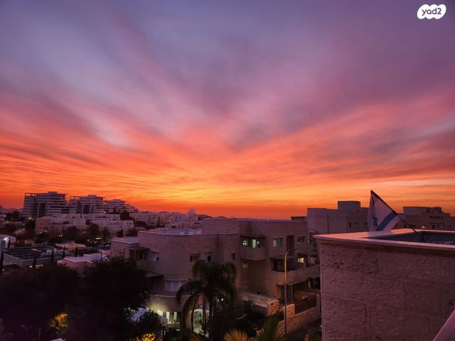 גג/ פנטהאוז, הכרמים, מודיעין מכבים רעות