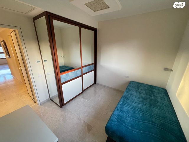 דירה, בנימין ד'ישראלי, טלביה, קוממיות, ירושלים