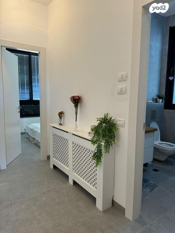 בית פרטי/ קוטג', יער בית קשת, שכונה 11, תל מונד