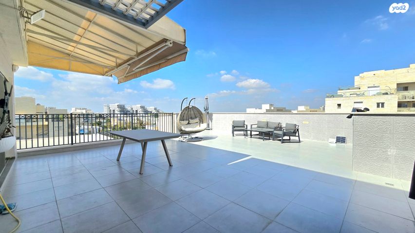 גג/ פנטהאוז, הכרמים, מודיעין מכבים רעות