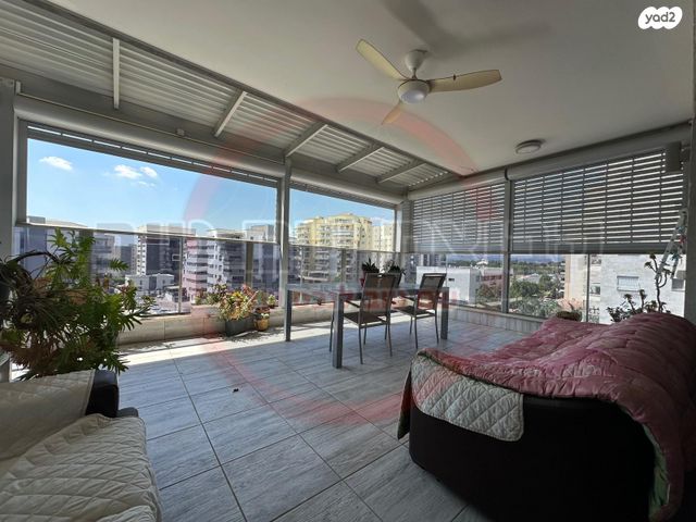 דירה, דבורה הנביאה, רובע יזרעאל סביוני העמק, עפולה