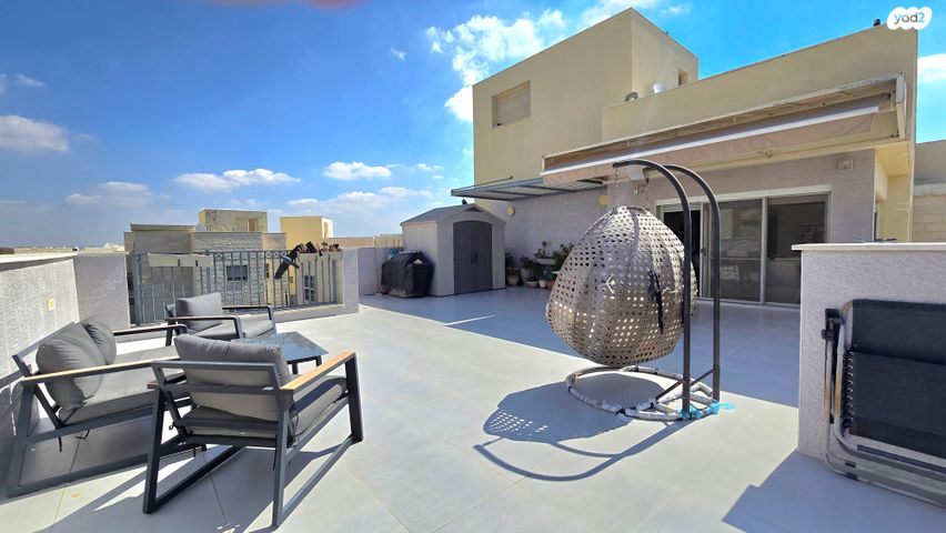 גג/ פנטהאוז, הכרמים, מודיעין מכבים רעות