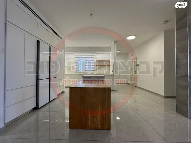 דירה, דבורה הנביאה, רובע יזרעאל סביוני העמק, עפולה