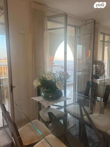 דירה, עג'מי, גבעת העליה, תל אביב יפו