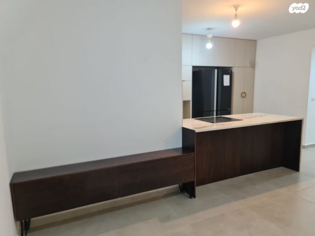 גג/ פנטהאוז, השחר, דימונה