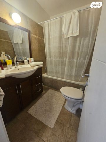 דופלקס, השושנים, הפרסה, כרמיאל