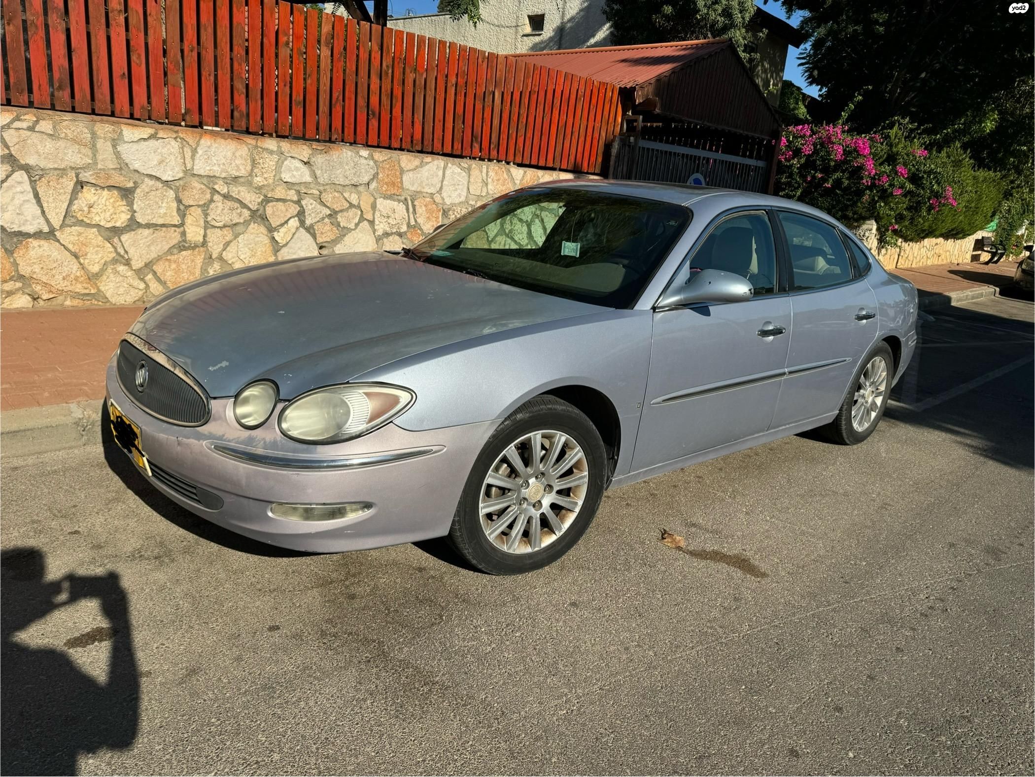 מודעת רכב ביואיק לה-קרוס