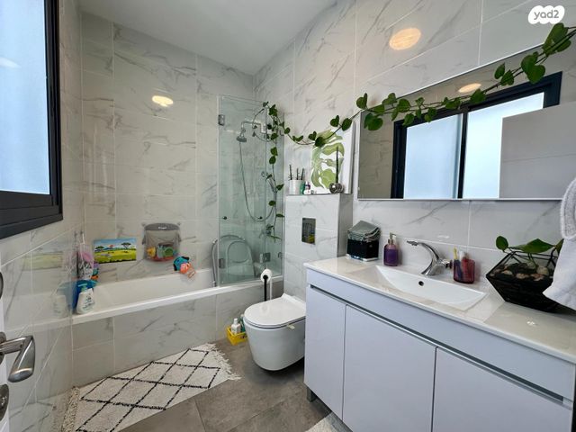 דירה, שכונת הראשונים, רמת גן