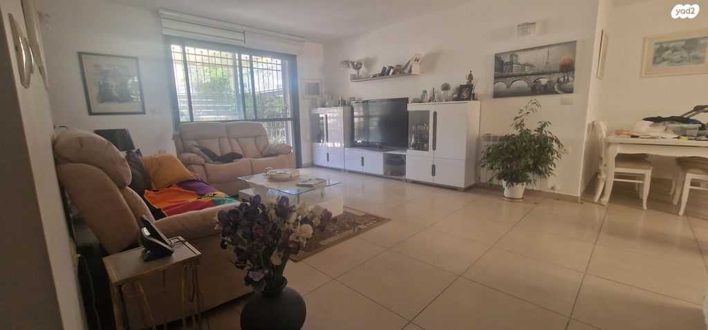 דירת גן, יעקב סלמן 1, בית הכרם, רמת בית הכרם, ירושלים