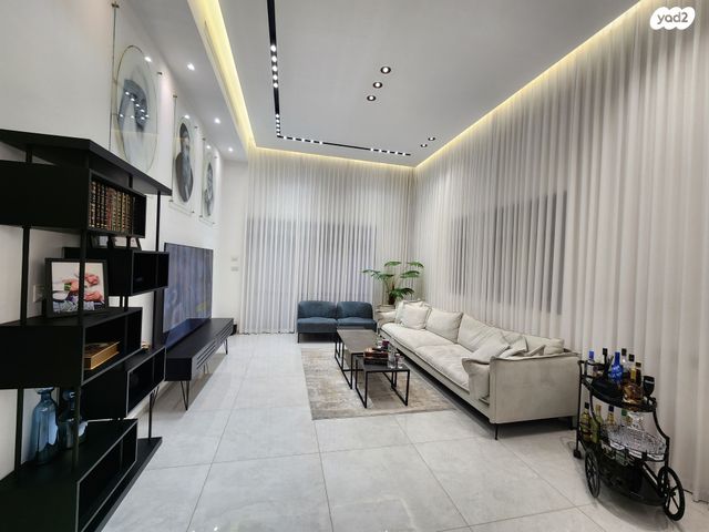 בית פרטי/ קוטג', האלה, קרית מנחם, אופקים