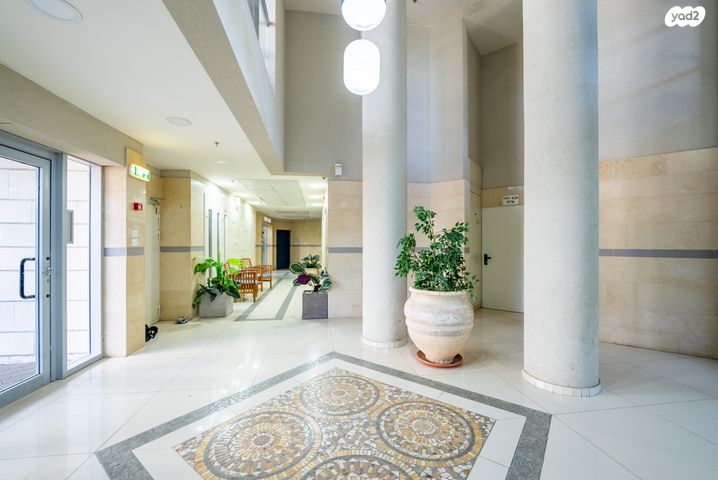 גג/ פנטהאוז, מגדל ים, מודיעין מכבים רעות