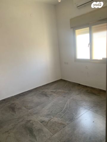 משרדים, מוצקין הותיקה, קרית מוצקין