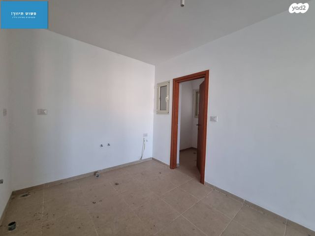 דירה, אלה, החורש, חריש