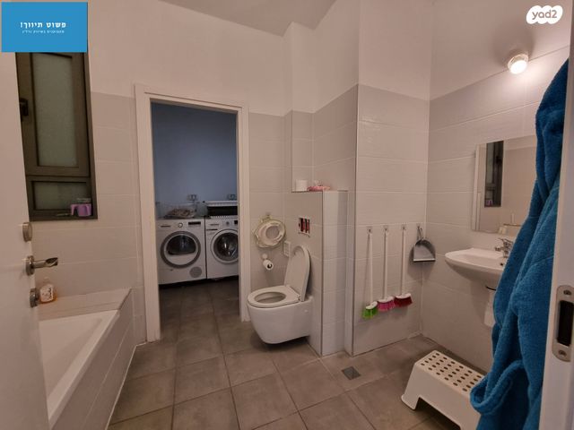 דירה, אלון, החורש, חריש