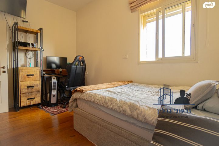 גג/ פנטהאוז, השר משה, נגבה, רמת גן