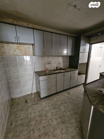 בית פרטי/ קוטג', אבן עזרא 36, שכונה ד', באר שבע