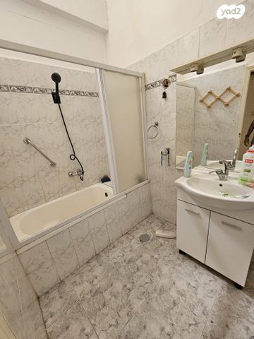 בית פרטי/ קוטג', אבן עזרא 36, שכונה ד', באר שבע