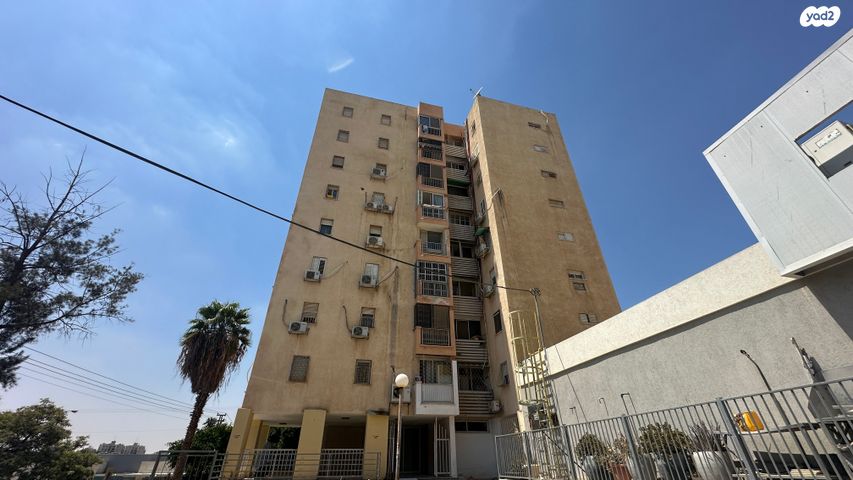 דירה, מבצע עובדה, שכונה ו', באר שבע