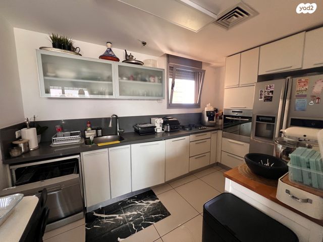 דירה, שדרות לוי אשכול, הגוש הגדול, רמת אביב החדשה, נופי ים, תל אביב יפו