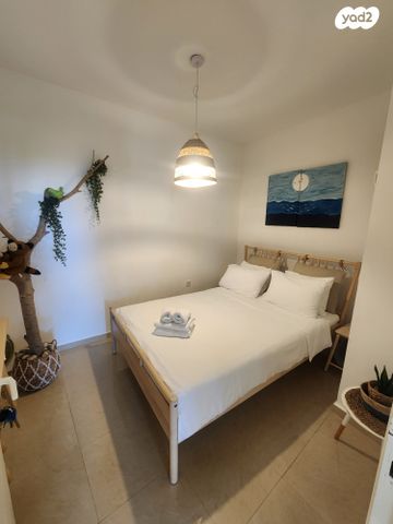 דירה, רוטשילד 1, קיסריה