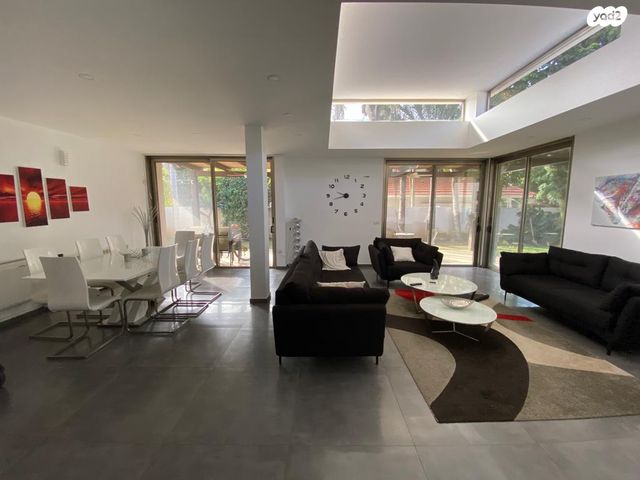 בית פרטי/ קוטג', כפר שמריהו, כפר שמריהו