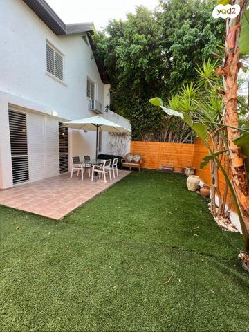 בית פרטי/ קוטג', הדליות 26, רמת פולג, נתניה