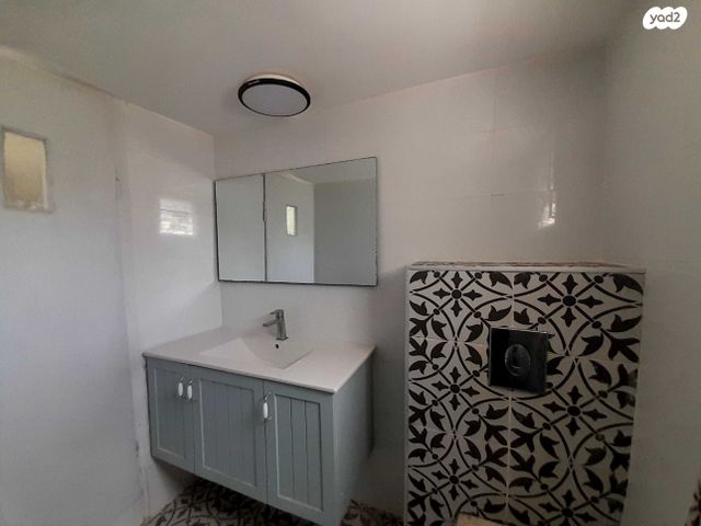 גג/ פנטהאוז, שפרעם, הרצליה, חיפה