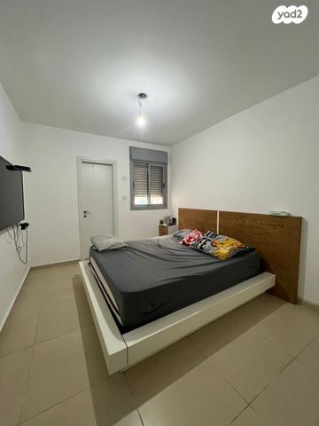 דירת גן, משה קהירי, רמות הרכס, באר שבע