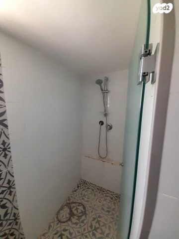 גג/ פנטהאוז, שפרעם, הרצליה, חיפה