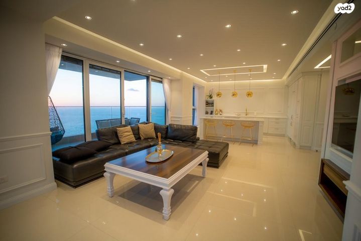 דירה, יצחק שדה 6, דרום מערב ותיק, בת ים