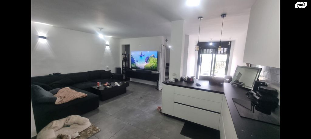 דירה, מעפילי אגוז 84, נווה חן, תל אביב יפו