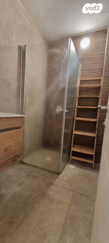 דירה, יצחק אבינו 20, שכונה ד', באר שבע