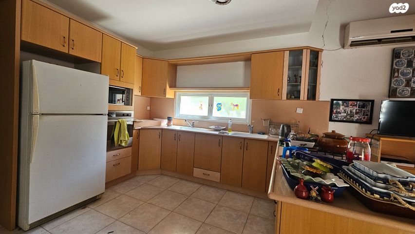 בית פרטי/ קוטג', מיתר / כרמית