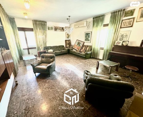 בית פרטי/ קוטג', סביון