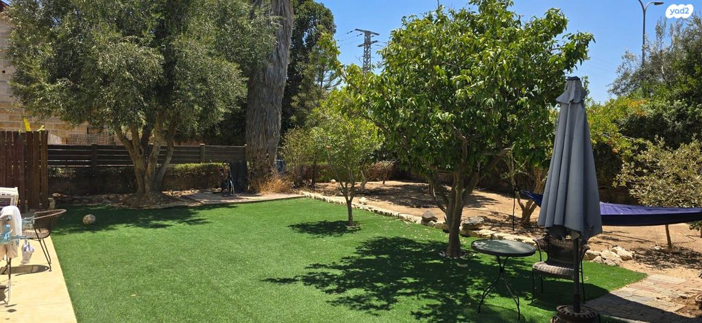 בית פרטי/ קוטג', מיתר / כרמית