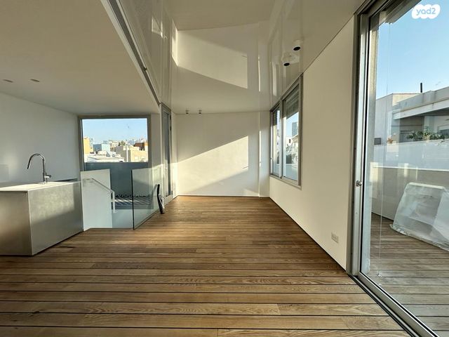 גג/ פנטהאוז, מל"ן 23, כרם התימנים, תל אביב יפו