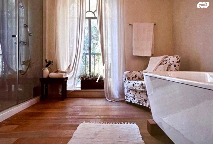 בית פרטי/ קוטג', סביון