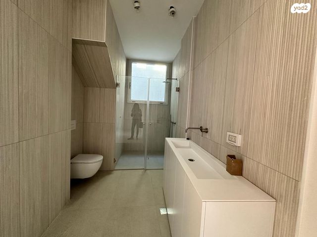 גג/ פנטהאוז, מל"ן 23, כרם התימנים, תל אביב יפו