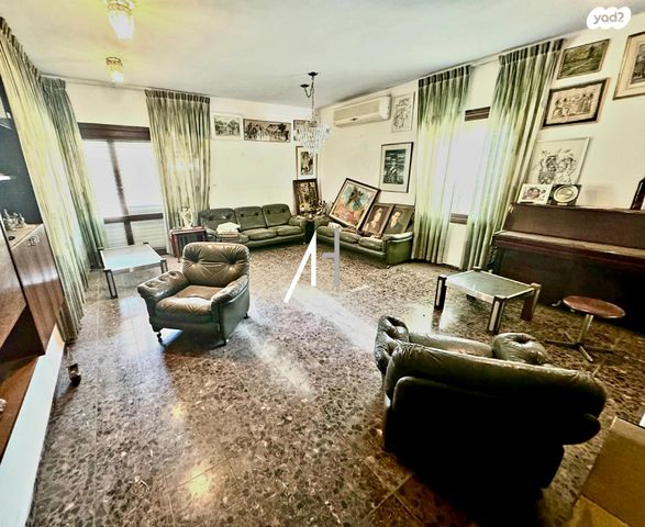 בית פרטי/ קוטג', סביון