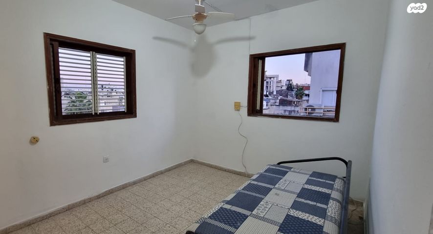 דירה, אחד העם, הרצליה