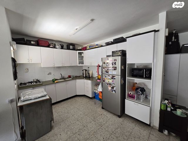 דירה, יהודה הלוי, רובע ה', אשדוד