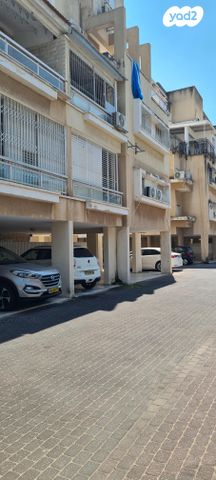 בית פרטי/ קוטג', שדרות ירושלים 53, שיכון צבא קבע, קרית ים