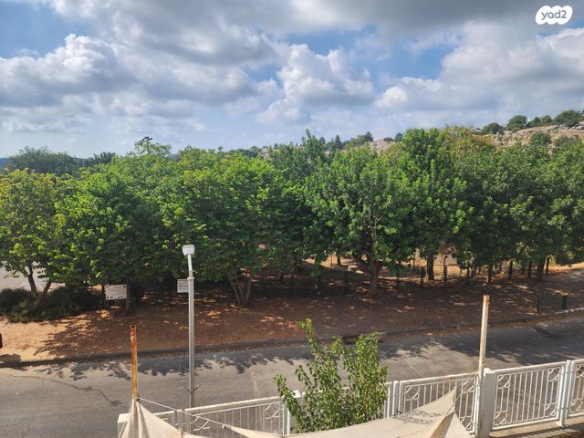 בית פרטי/ קוטג', כפר ורדים