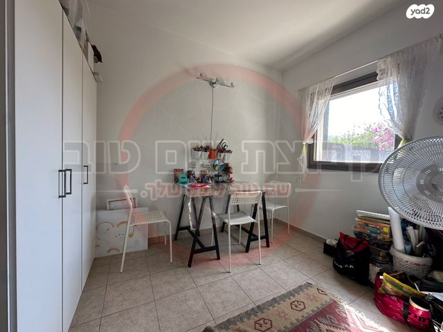 דו משפחתי, חבצלת, גן נר, גן נר