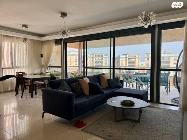 יחזקאל שטרייכמן 